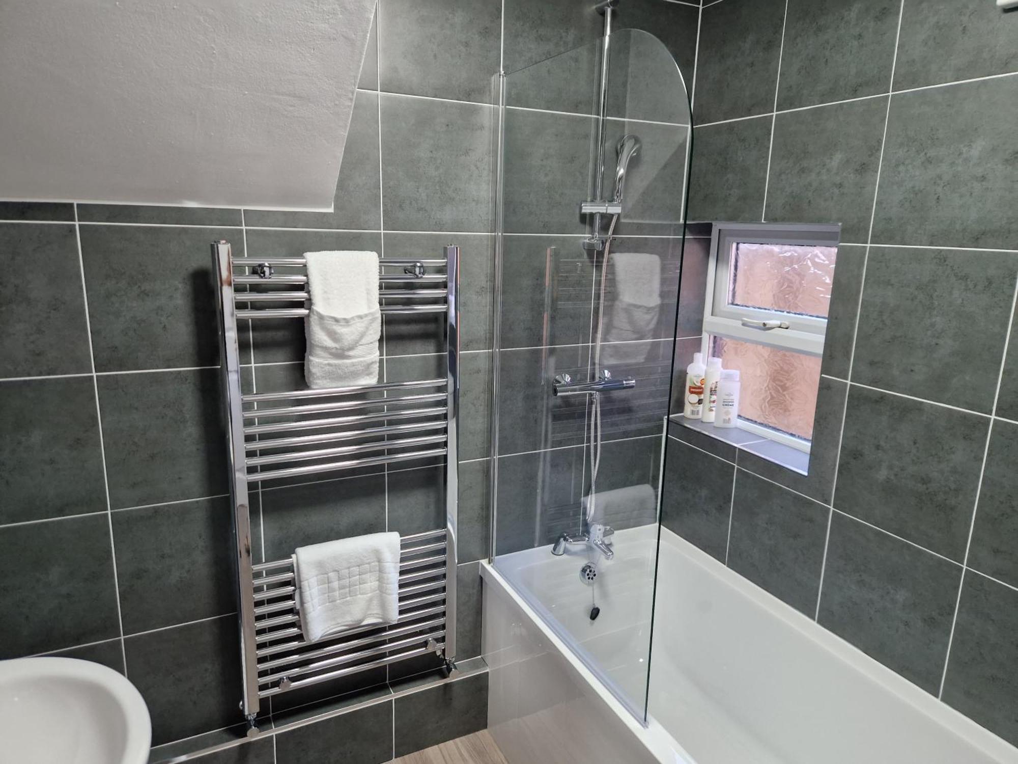 Birtley'S Amethyst, 3 Bedroom Apt ,Sleeps 6 Guest Birtley  Zewnętrze zdjęcie